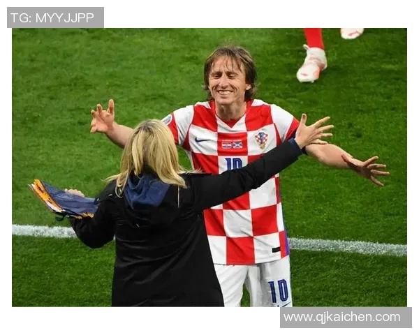 法国与克罗地亚激战CCTV5直播精彩瞬间回顾与分析